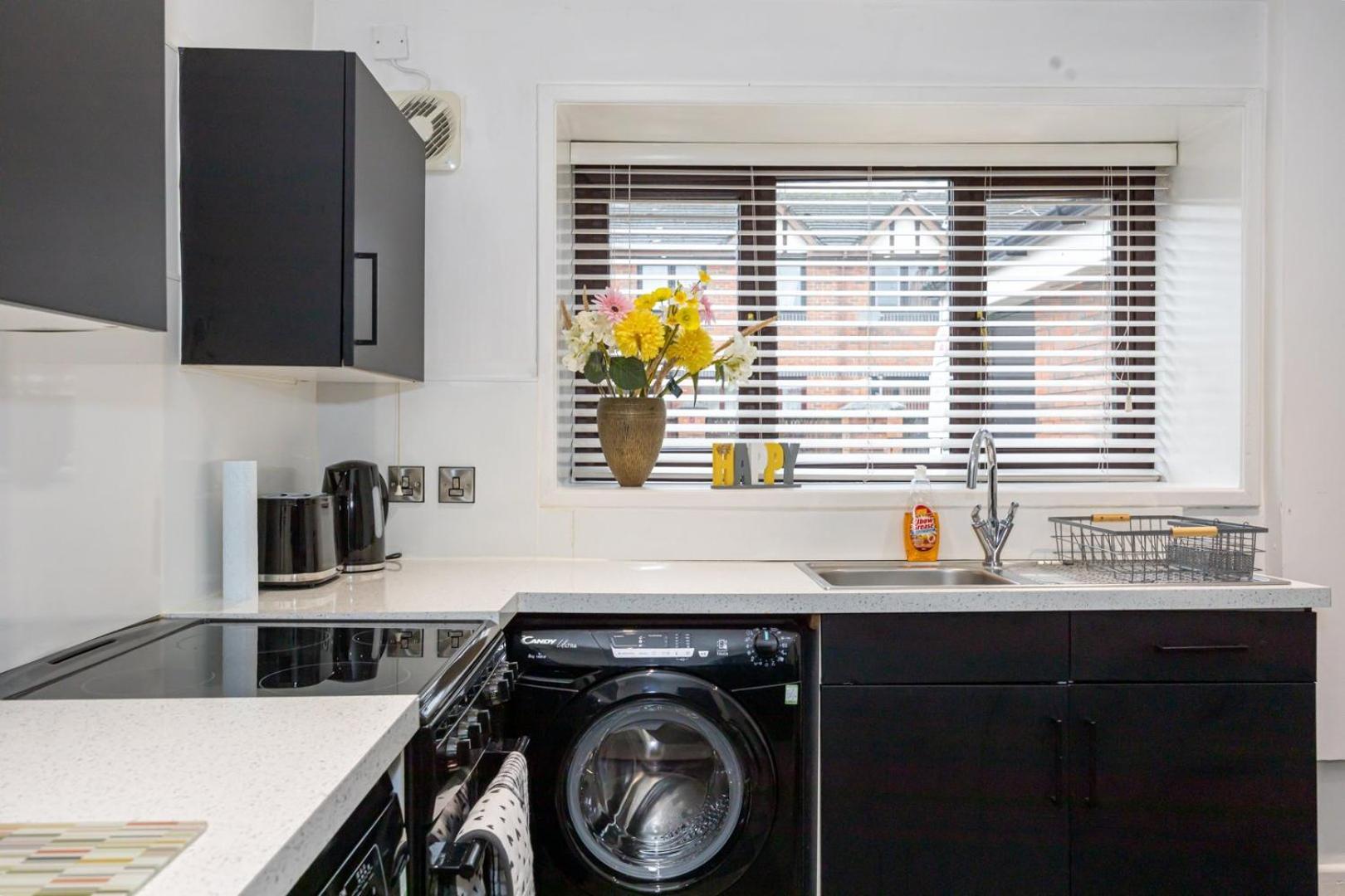 Guestready - One Perfect In Salford - No Wifi * Manchester