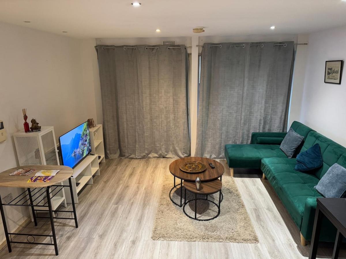Apartment Walking Distance From Deansgate *