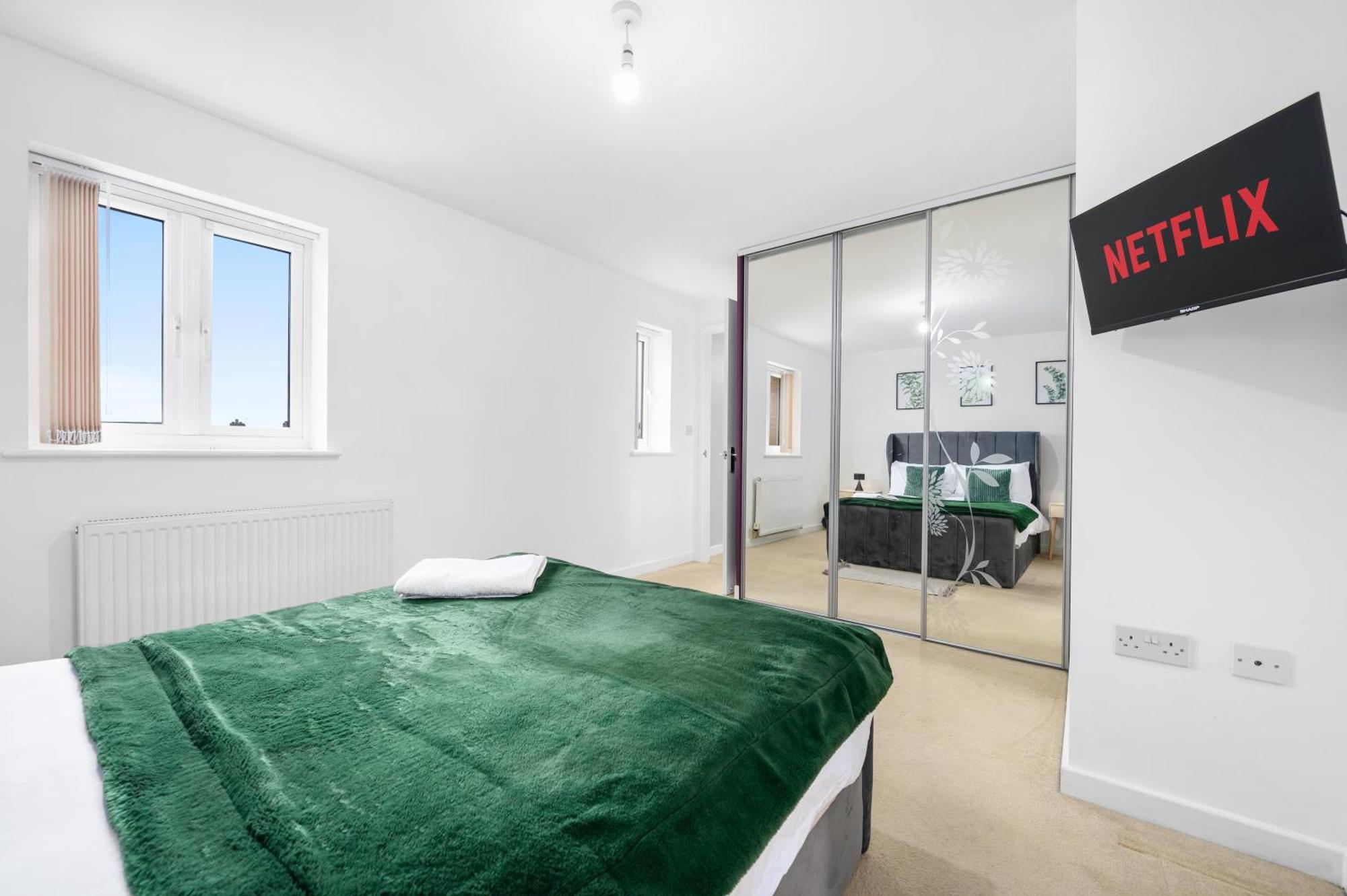 Holiday home 3 Bed Near Etihad Stadium *