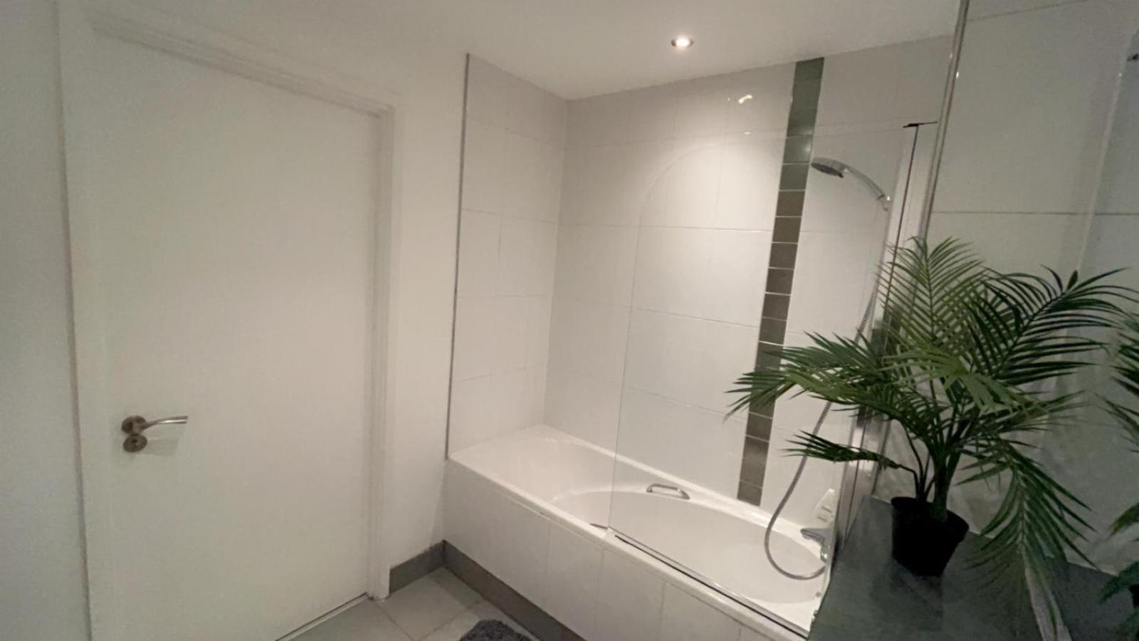 2bed 2bath Appartement *