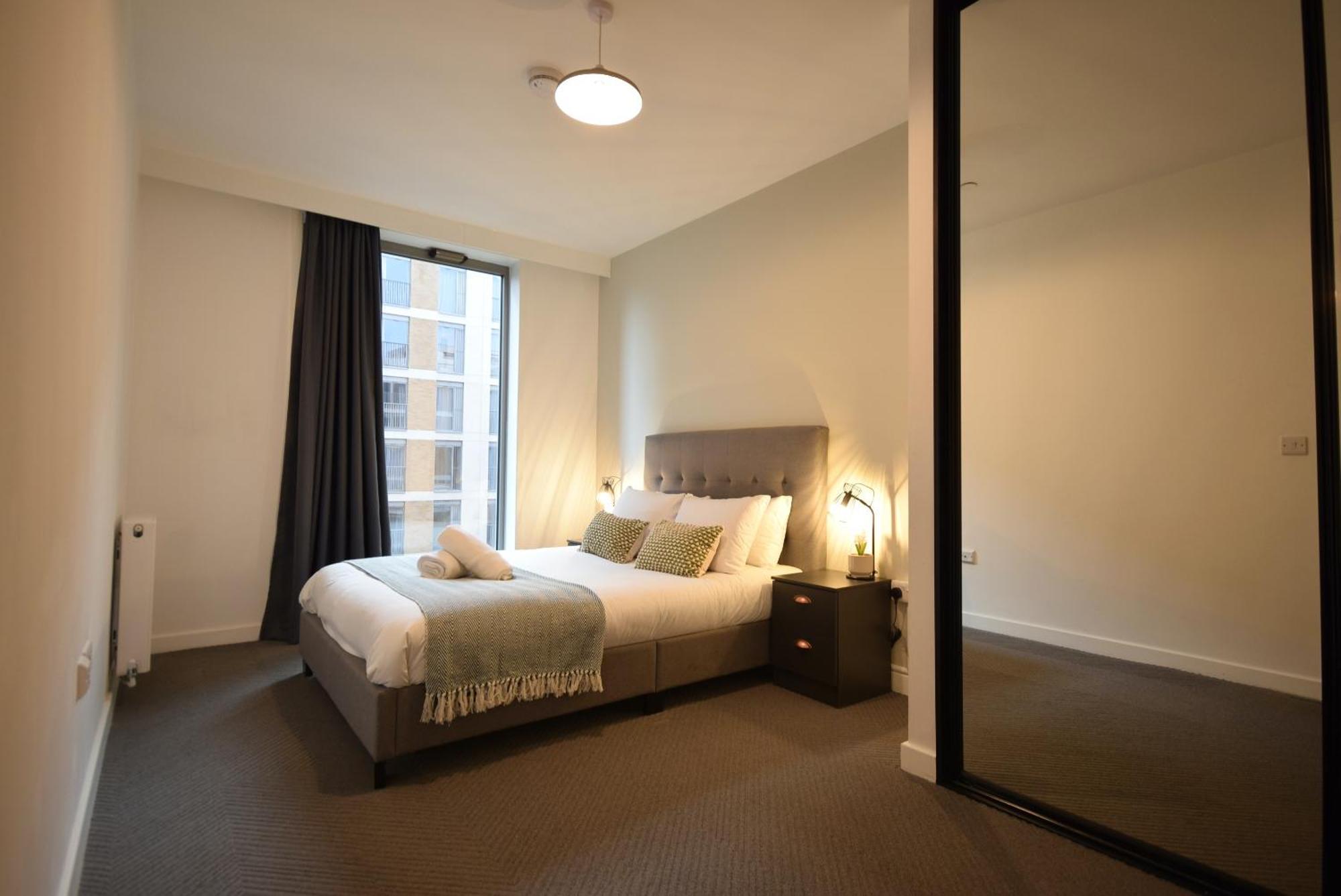 Life 2 - 2-bed 1-bath In New Cross Manchester