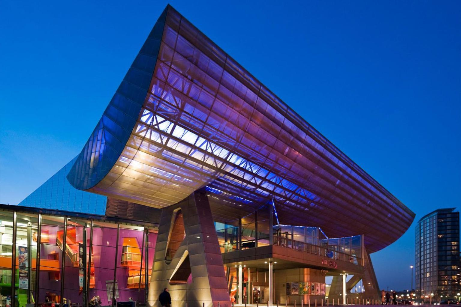Apartment Quay House - Salford - 2bdr Sleeps 7, Spacious & Quiet - Free Parking - Close To Centre, United & The Lowry Manchester