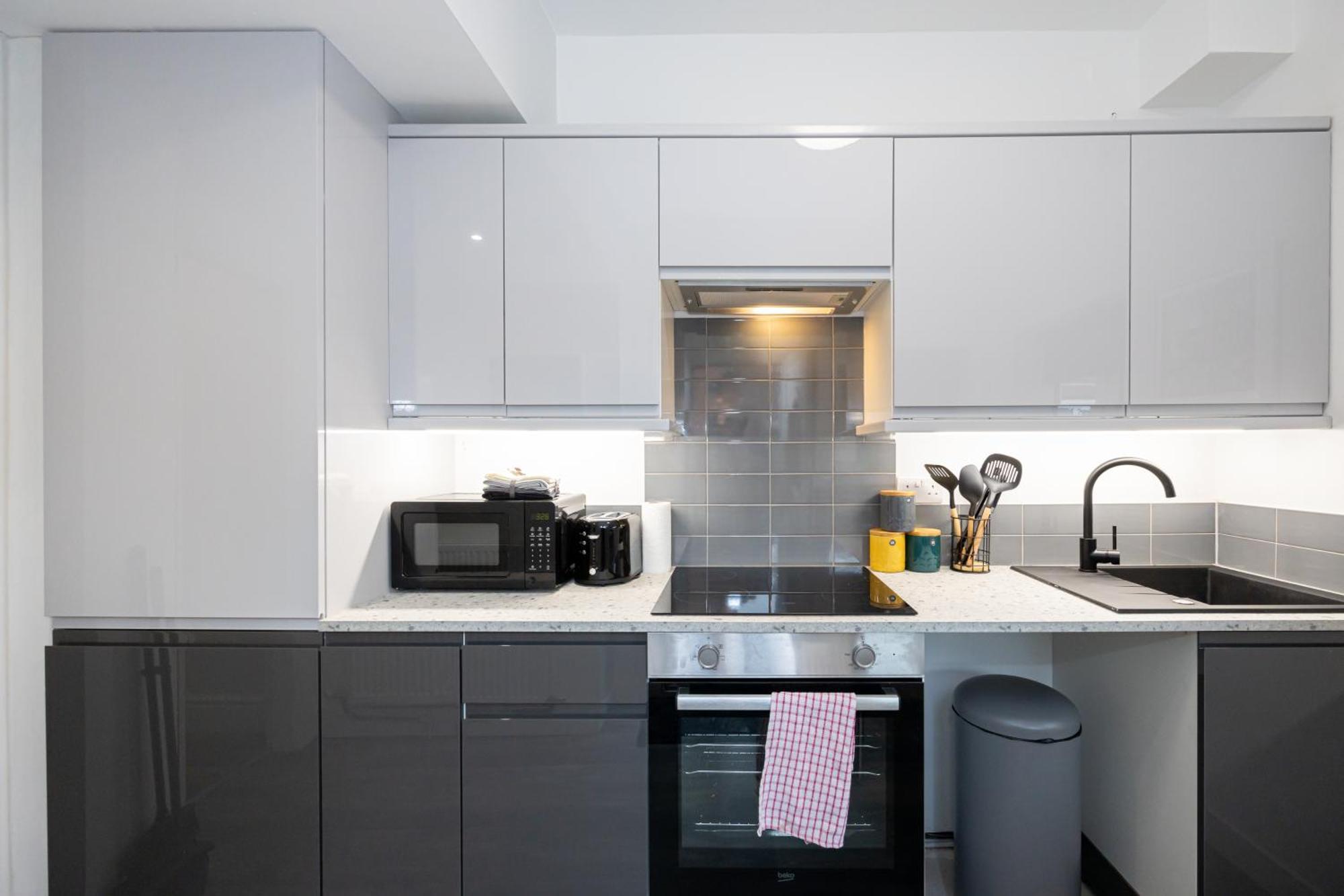 Private Ensuite With Kitchen Access By Irwell Hotel Manchester