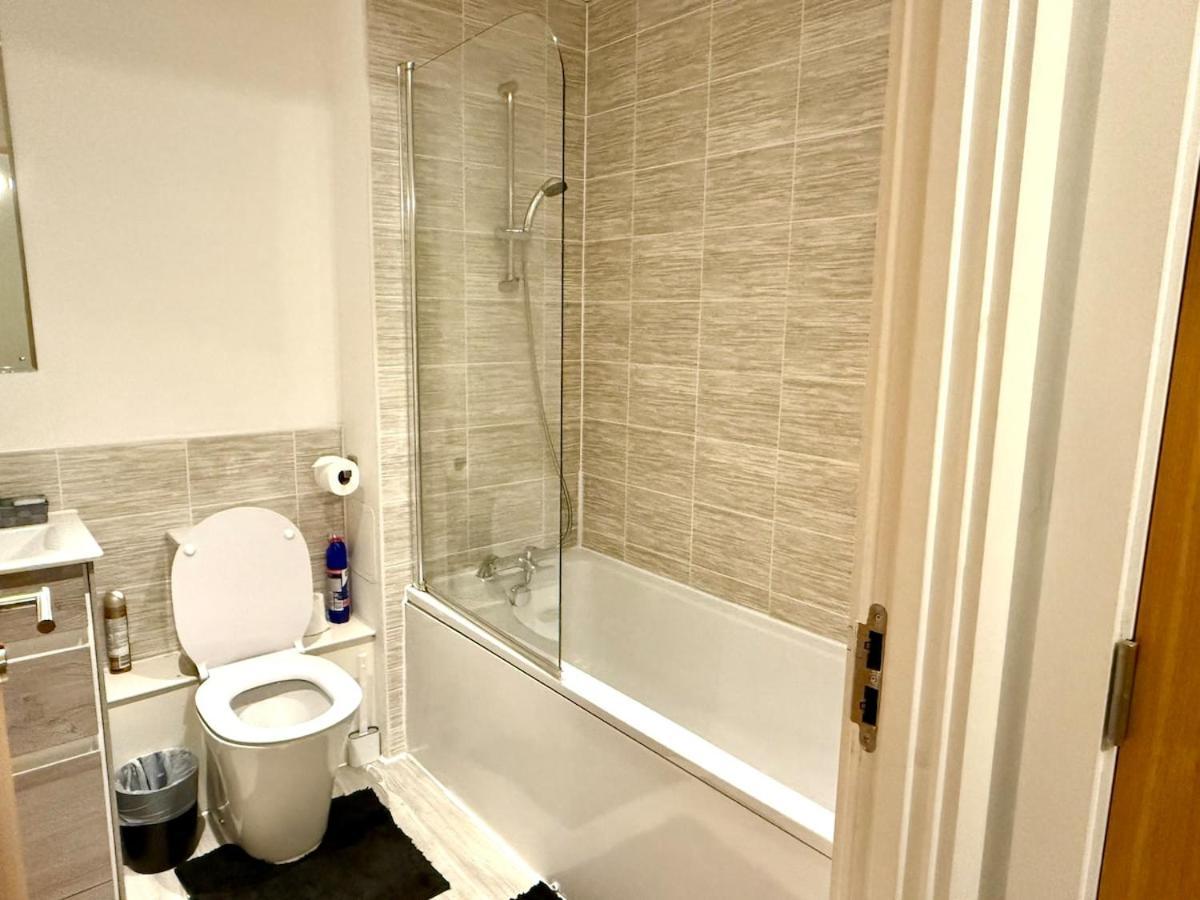 2br Duplex In Salford Mcr Sleeps4 Video In Photos Manchester