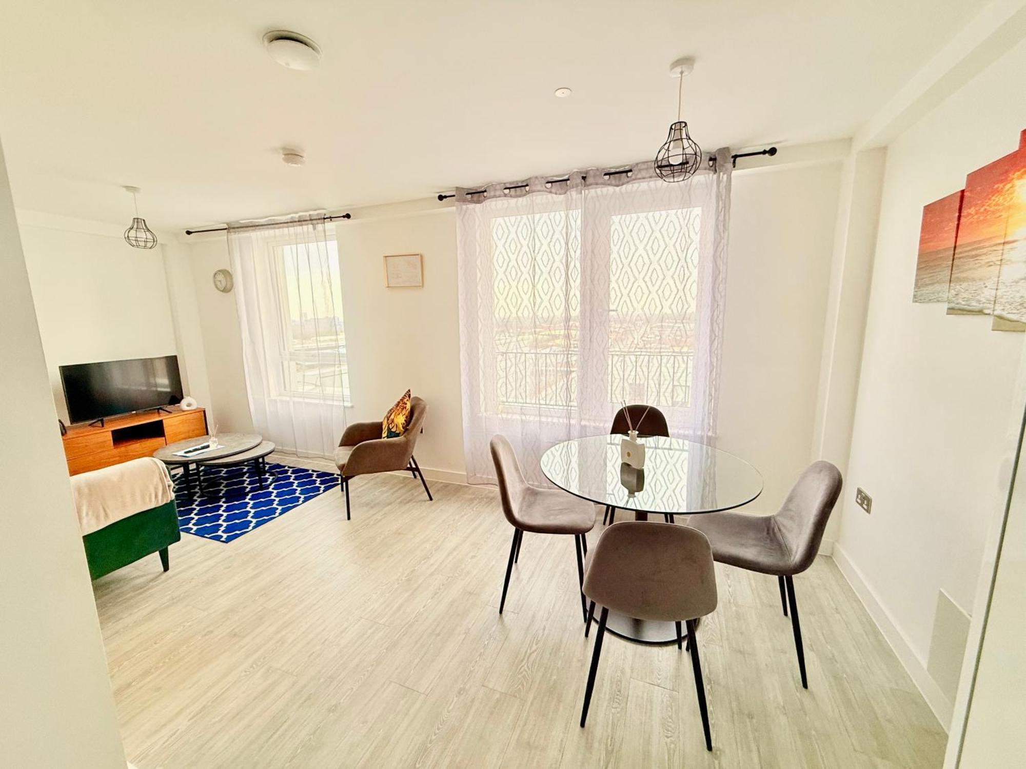 2br Duplex In Salford Mcr Sleeps4 Video In Photos Apartment *