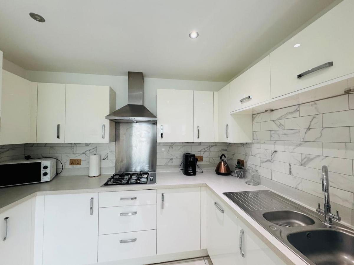 Modern Lux New Built House In Ancoats Free Wifi Parking Holiday home