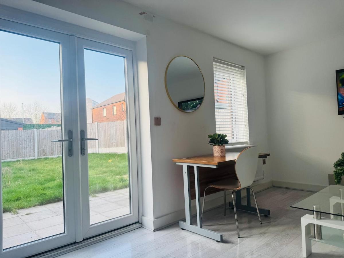 Modern Lux New Built House In Ancoats Free Wifi Parking Holiday home