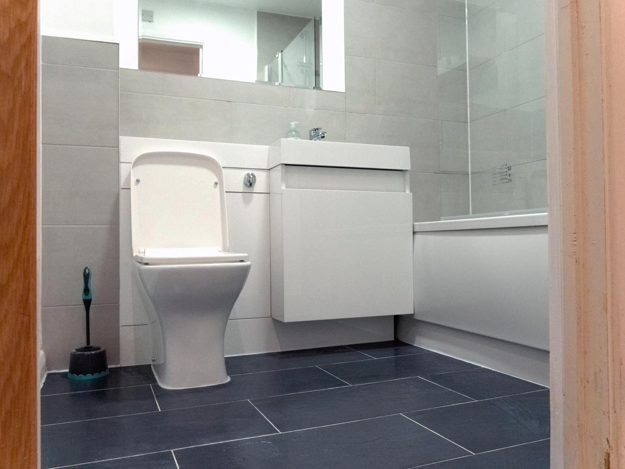 Appartement Spacious 2 Bed Flat, Free Parking, Close To Town Manchester