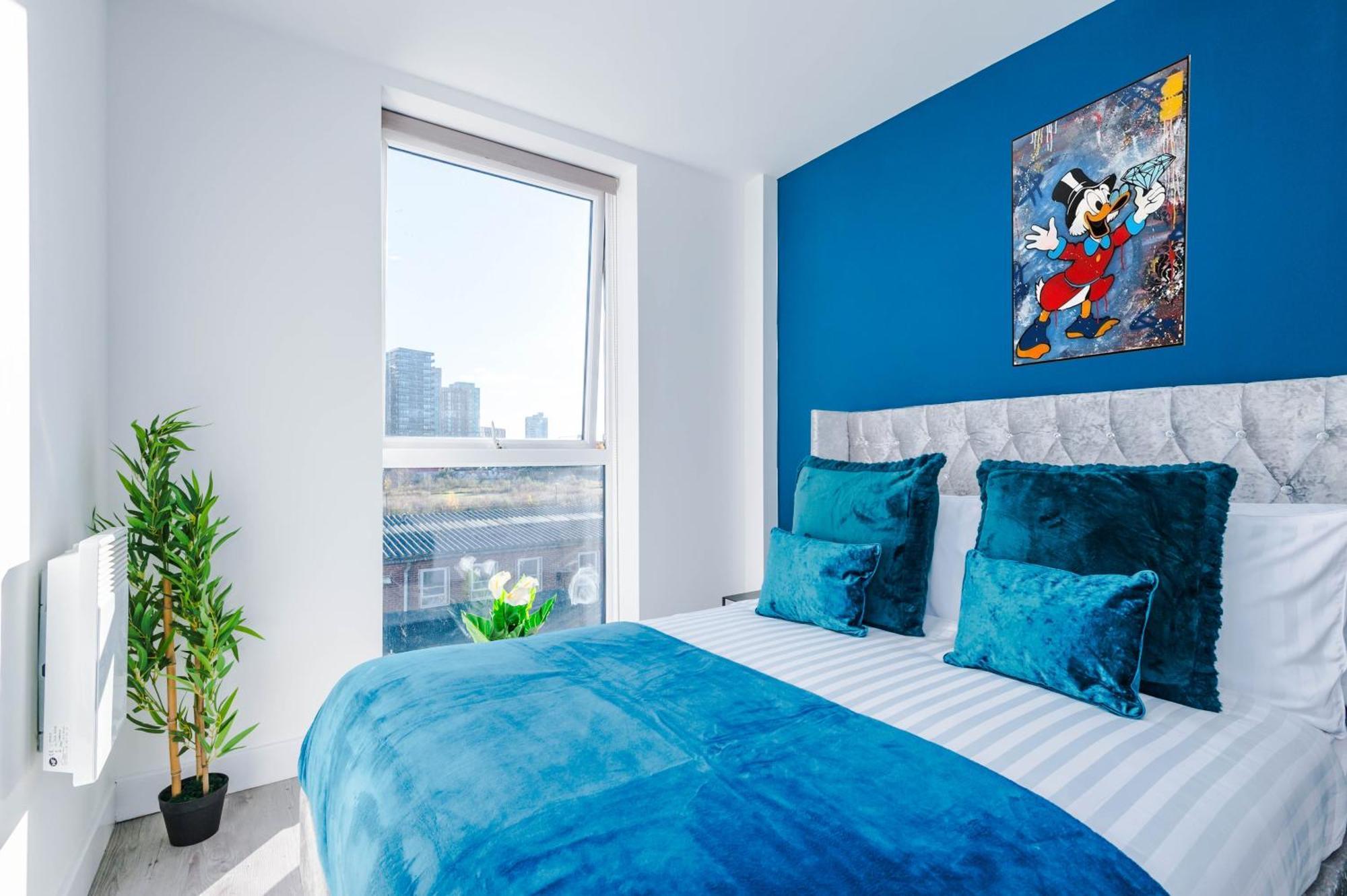 Lux Livin' - Luxury 5 Bed Centre Appartement
