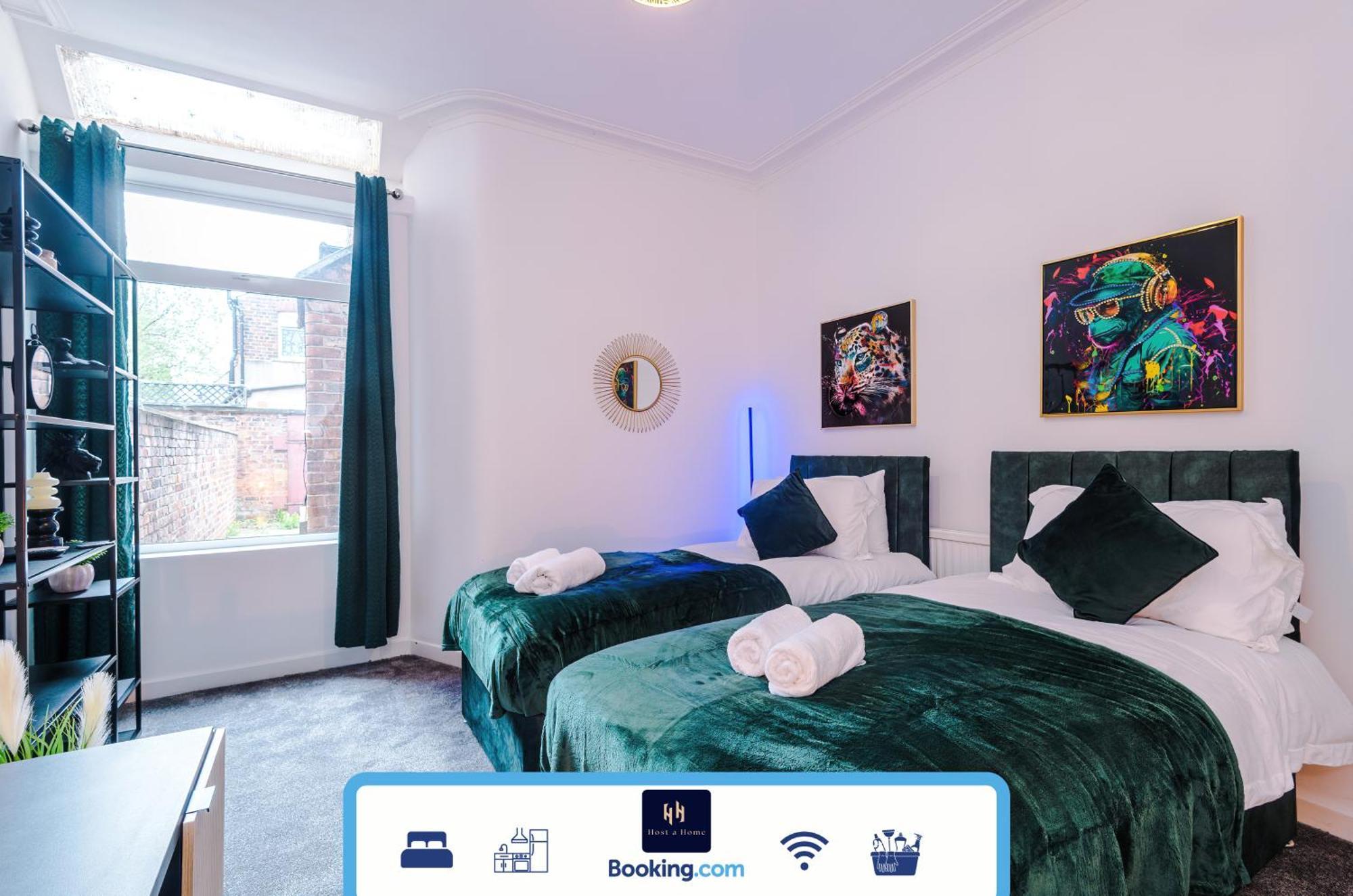 Apartment Discounted Month Contractor Parking Wi-fi Sleeps 8 *