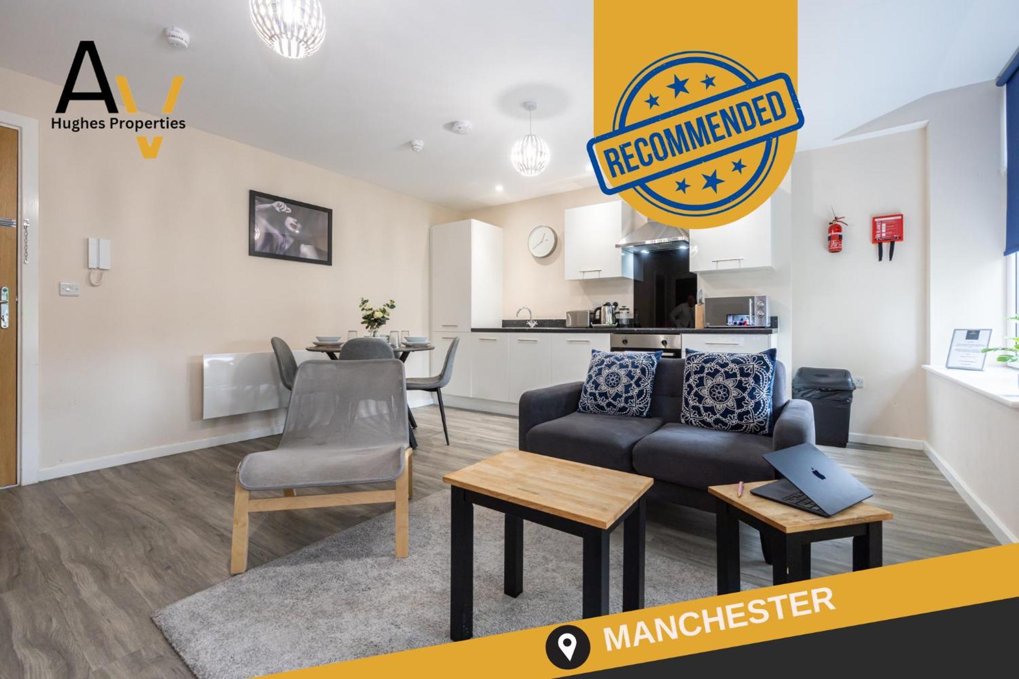 Stylish One-Bedroom Apartment - Ideal For Business & Leisure In Salford By Av Hughes Properties *