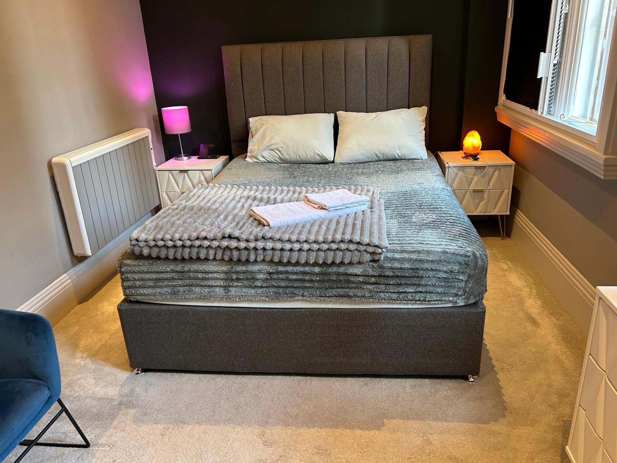 - Deansgate Luxe * Manchester