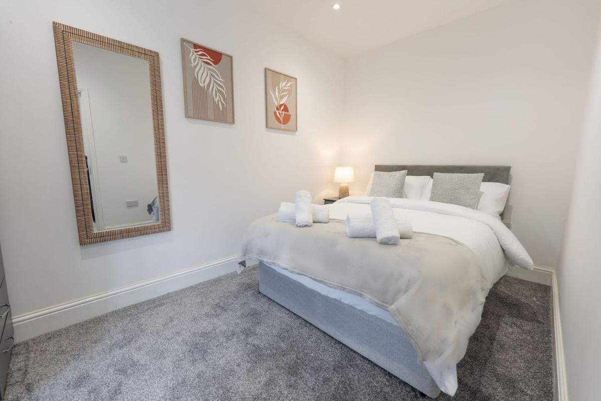 Luxury By Centre Etihad And Coop Live Holiday home Manchester