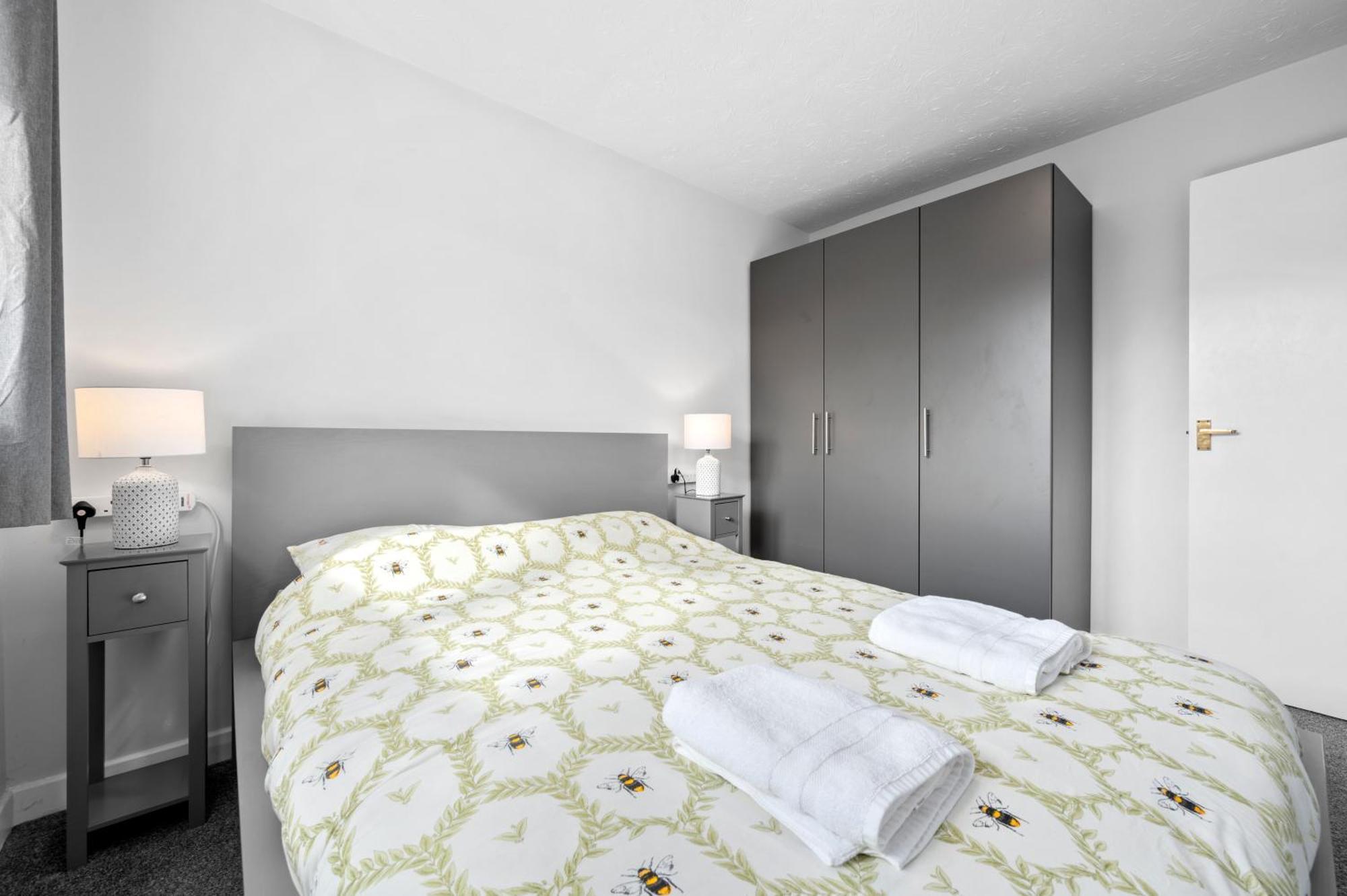 3bdr Gated Parking Near Centre Holiday home