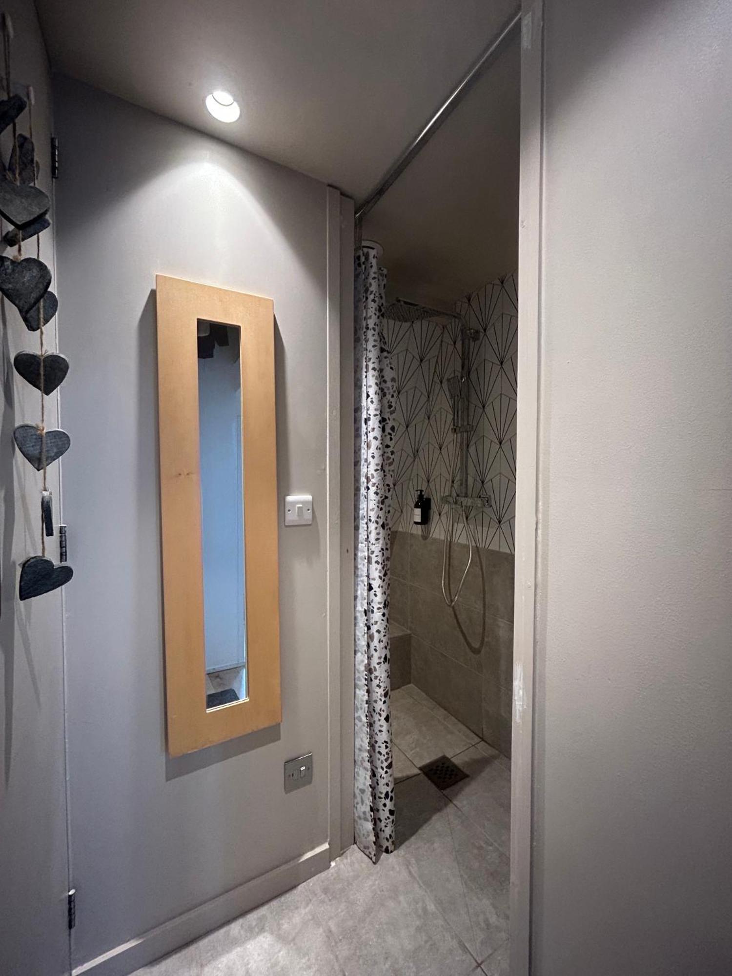 And Quirky Northern Quarter Flat, *