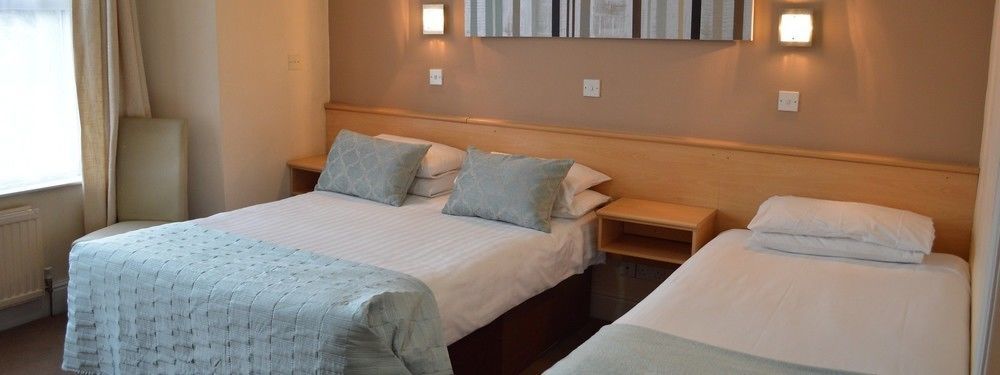 Hotel The Westlynne & 3*