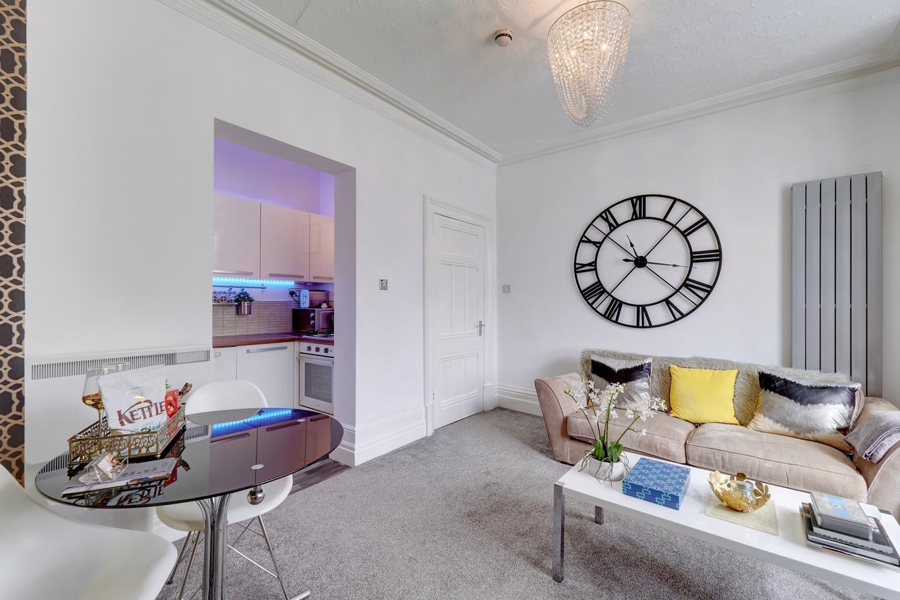 Mulberry House Apartment *
