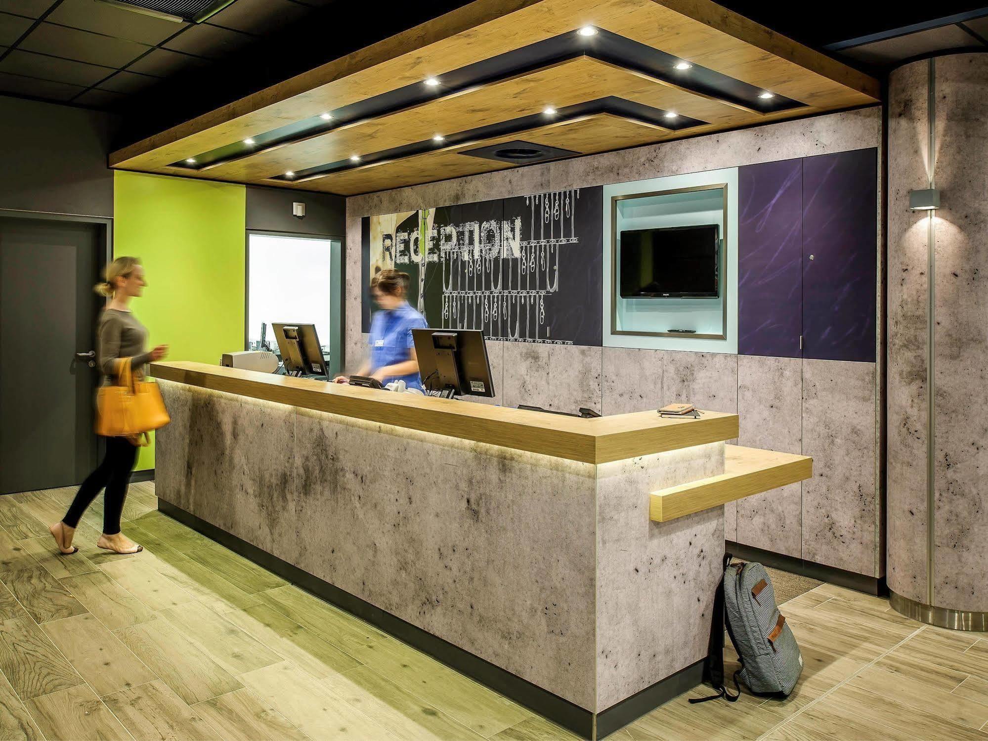 Ibis Budget Salford Quays 2*