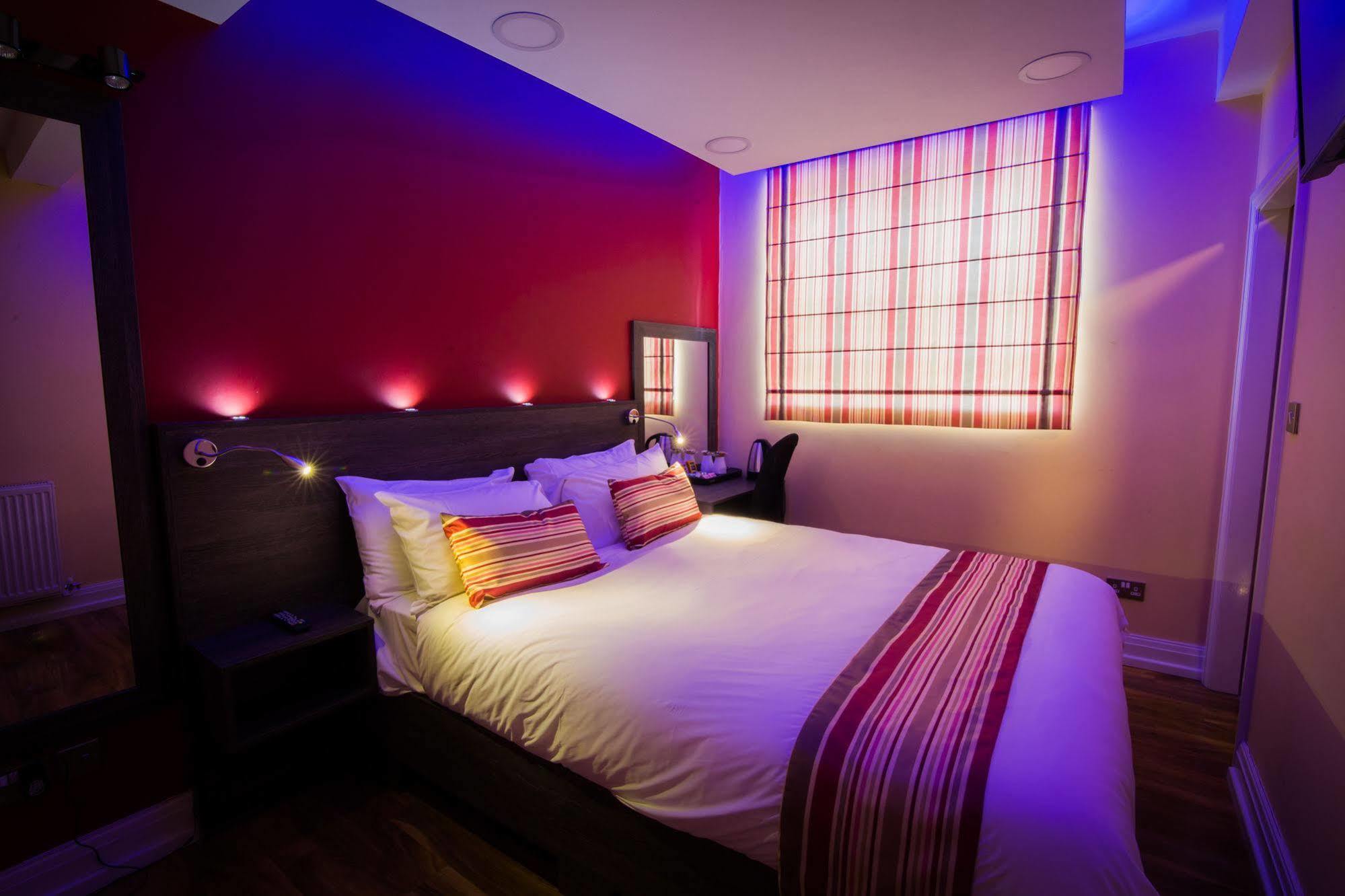 Ville Hotel Hotel
