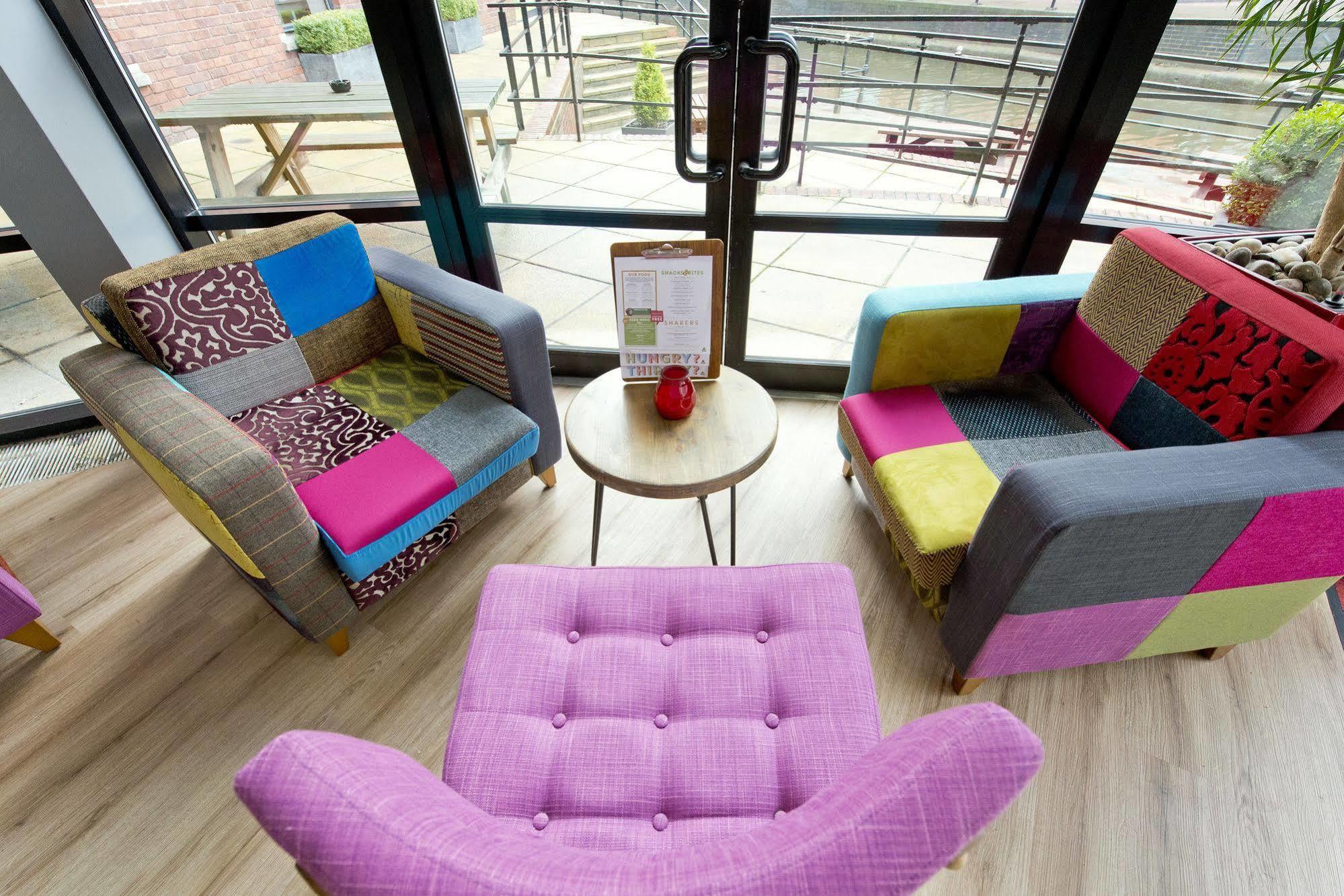 Hostel Yha