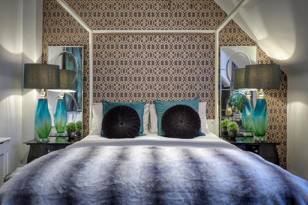 Mulberry House *