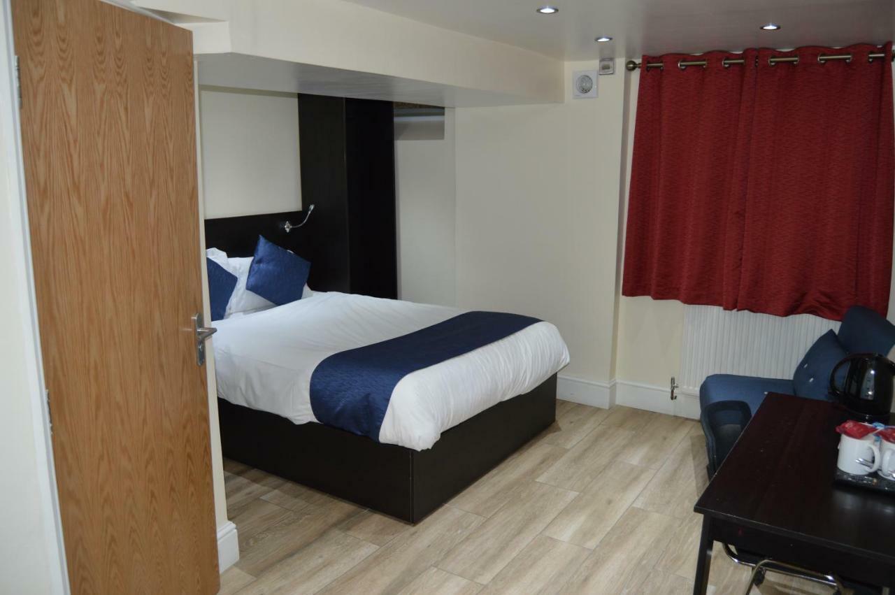 Ville Hotel 3*
