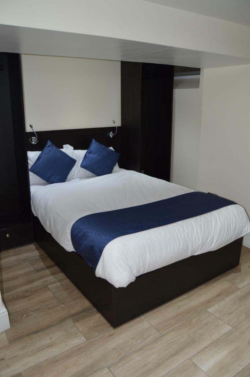 Hotel Ville Hotel