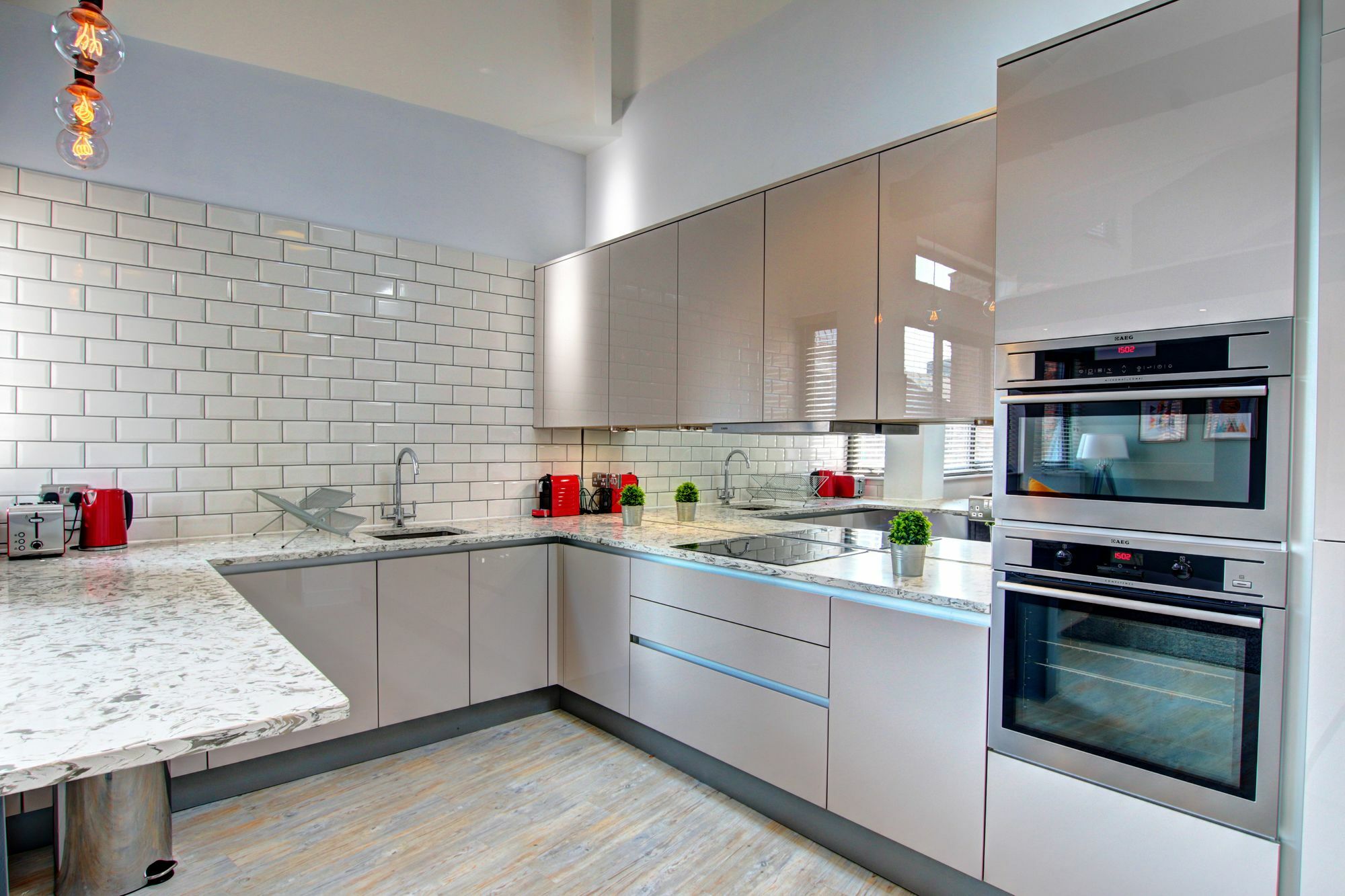 Piccadilly Apartment