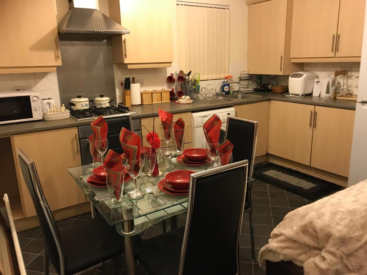 73 Drayton Street Apartment *