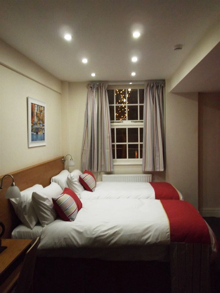 Ville Hotel Hotel 3*
