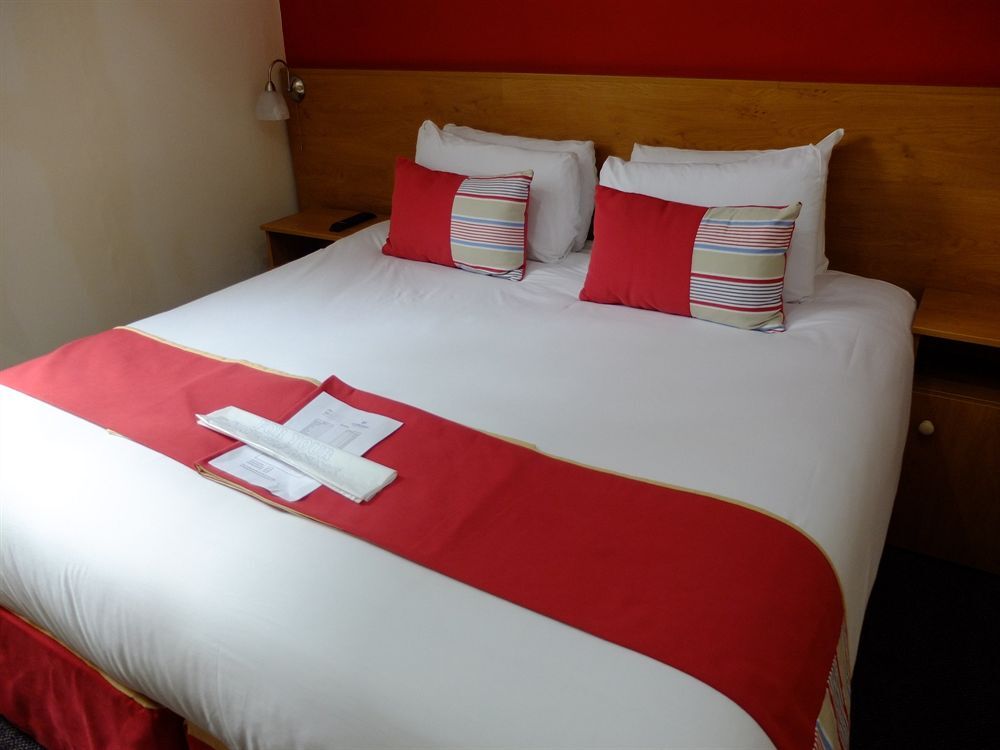 Hotel Ville Hotel 3*